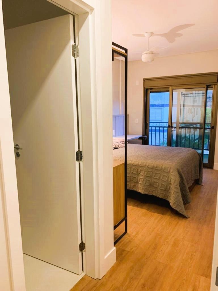 Apto Novo A Uma Quadra Da Praia Florianopolis Ngoại thất bức ảnh