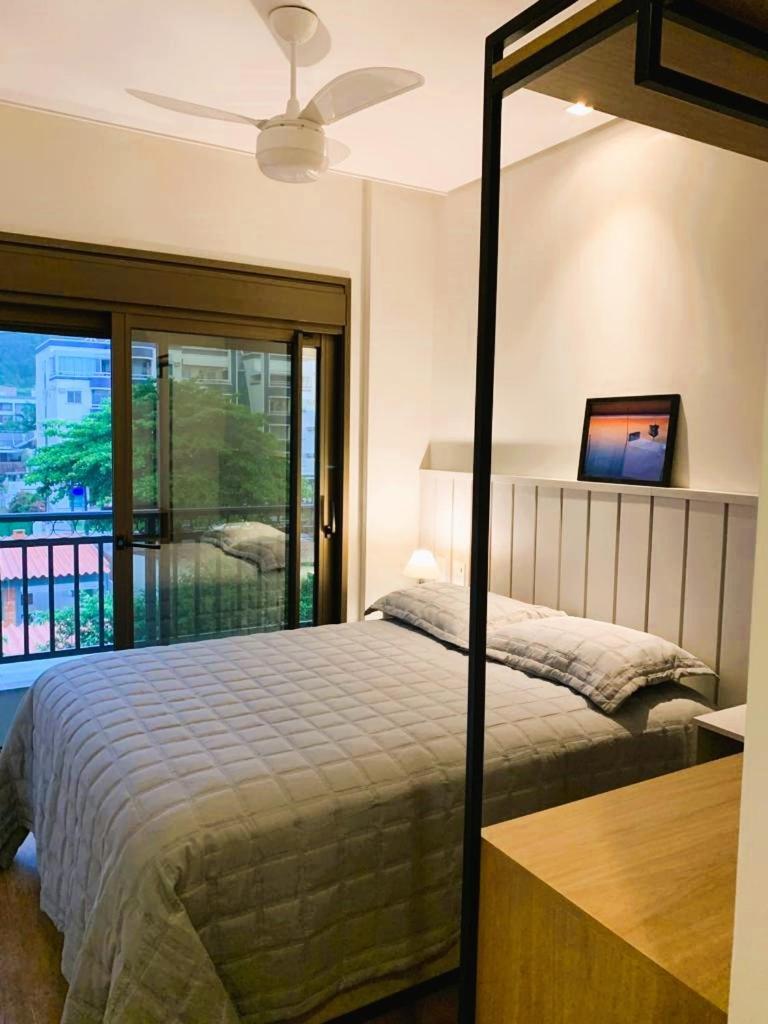 Apto Novo A Uma Quadra Da Praia Florianopolis Ngoại thất bức ảnh